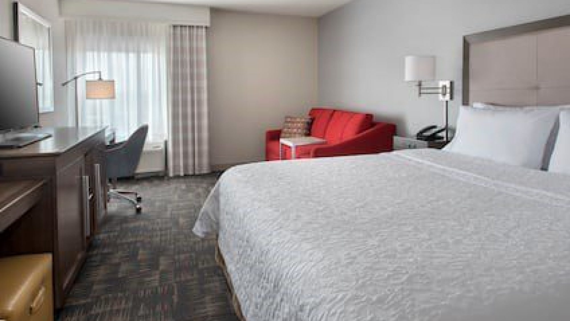 Hampton Inn Boston Logan Airport Hotel Room